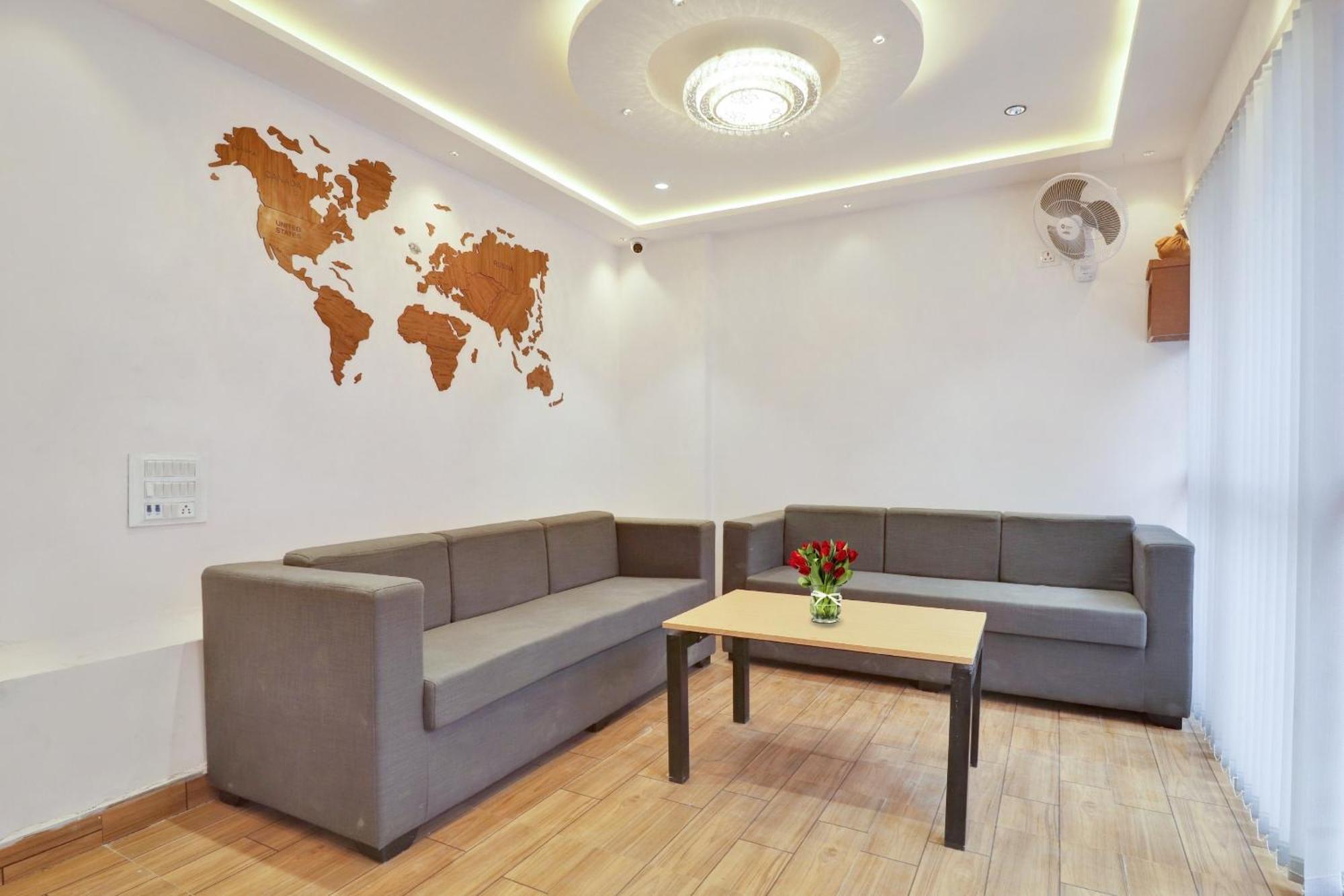 Townhouse S Continental 호텔 하이데라바드 외부 사진