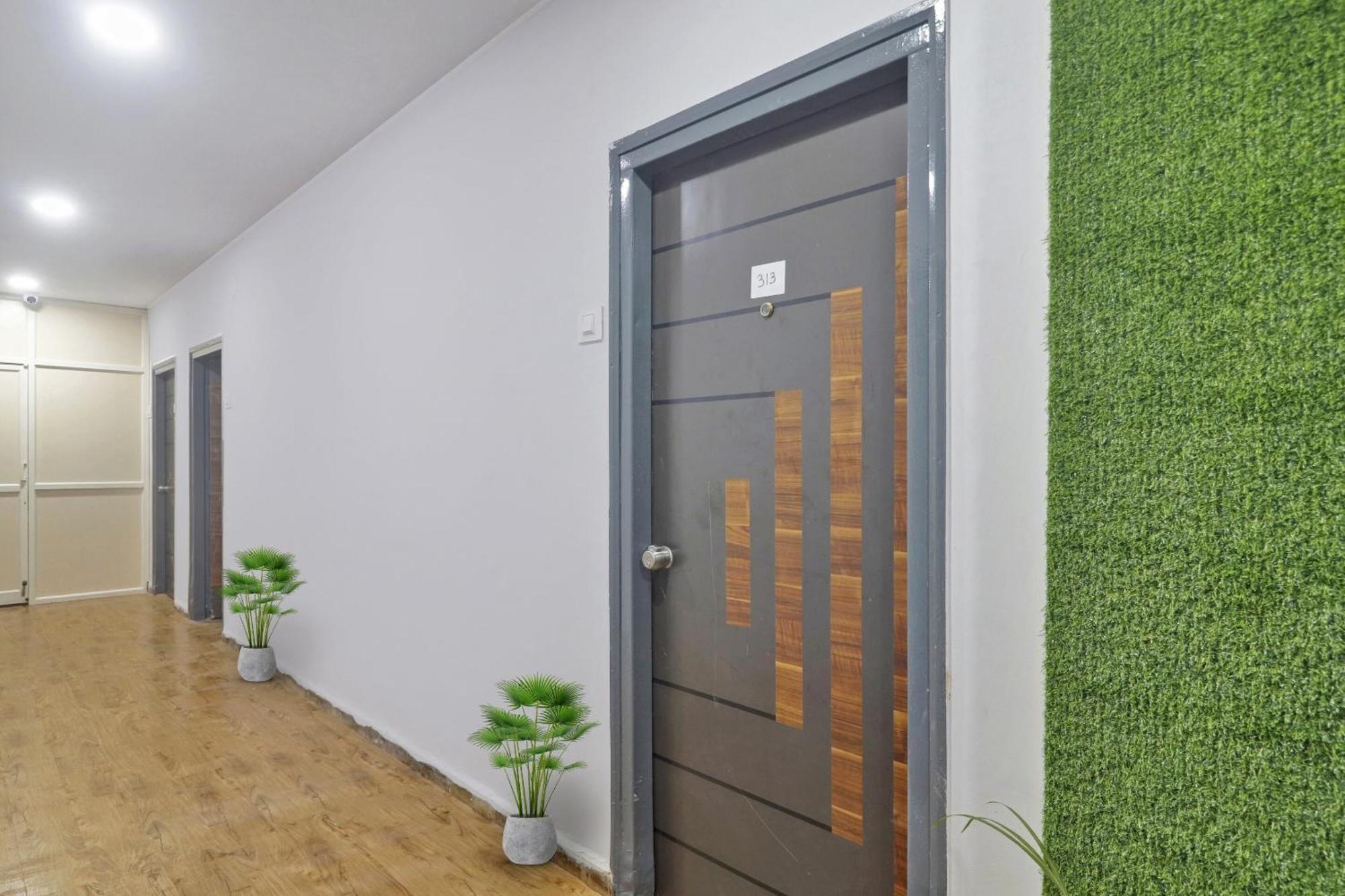 Townhouse S Continental 호텔 하이데라바드 외부 사진